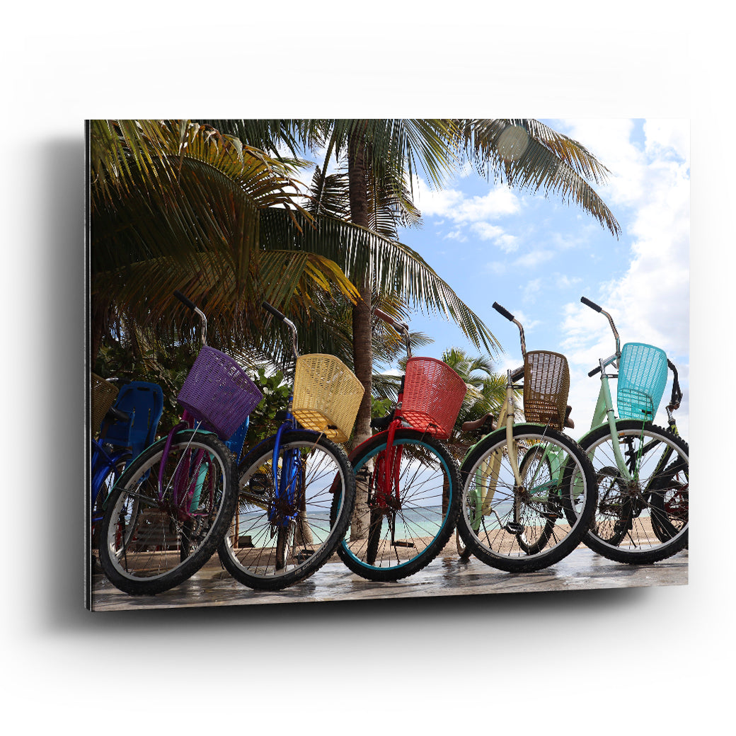 Cuadro con Bicicletas en la playa de Mahahual